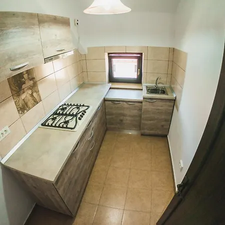 Yna Casa de hóspedes Năvodari