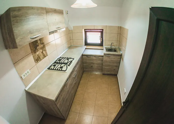 Yna Guest house Navodari